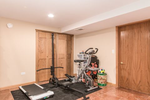 Tiny photo for 1717 OAKTON Street, Park Ridge, IL 60068 (MLS # 12489547)