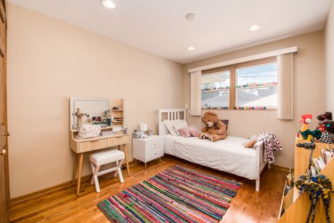 Tiny photo for 1717 OAKTON Street, Park Ridge, IL 60068 (MLS # 12489547)