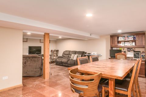Tiny photo for 1717 OAKTON Street, Park Ridge, IL 60068 (MLS # 12489547)