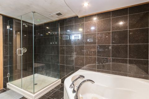 Tiny photo for 1717 OAKTON Street, Park Ridge, IL 60068 (MLS # 12489547)