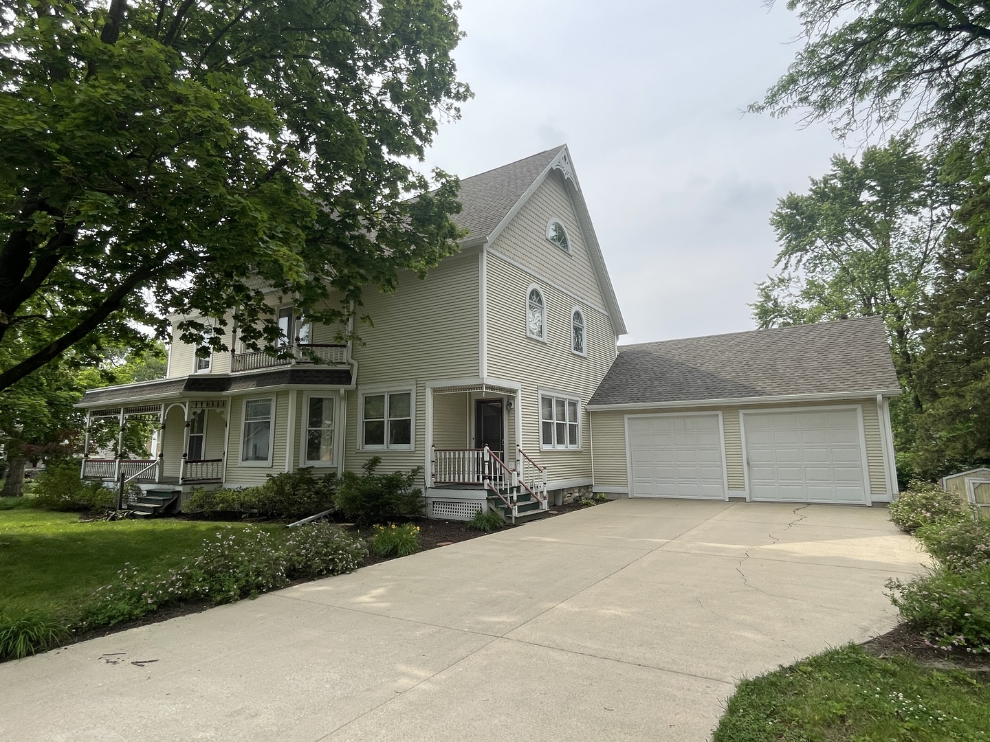 322 Crawford Avenue