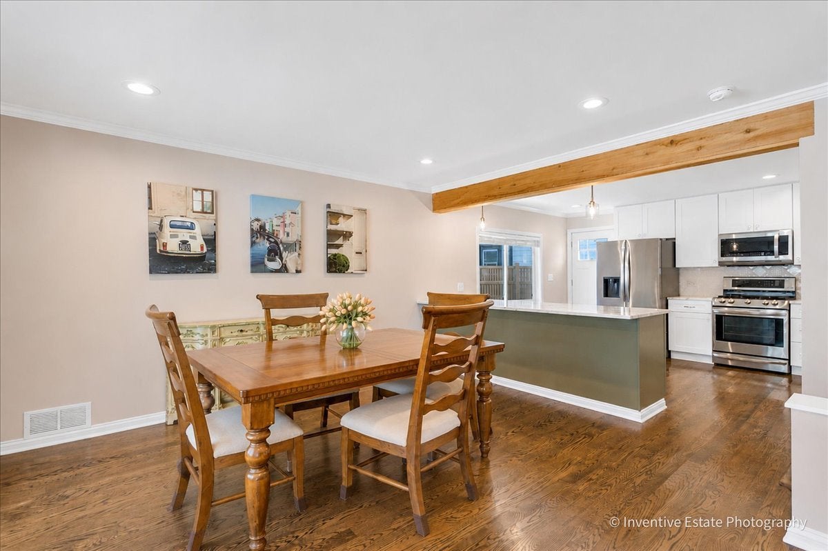 331 W Hillside Avenue