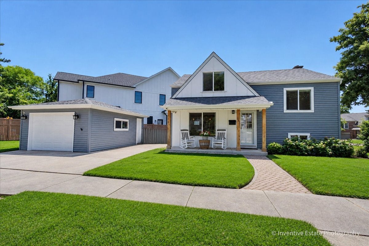331 W Hillside Avenue