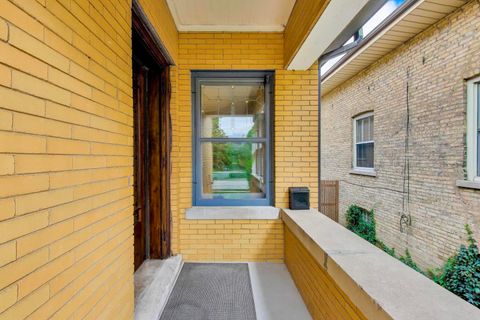 Tiny photo for 34 Le Moyne Parkway, Oak Park, IL 60302 (MLS # 12496822)