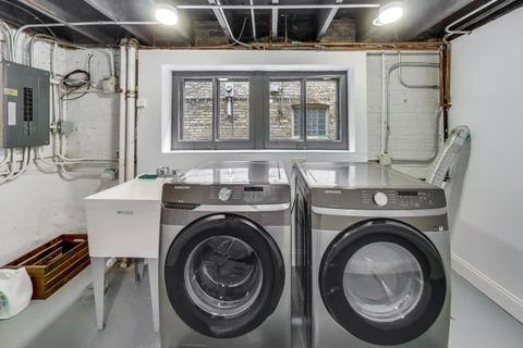 Tiny photo for 34 Le Moyne Parkway, Oak Park, IL 60302 (MLS # 12496822)