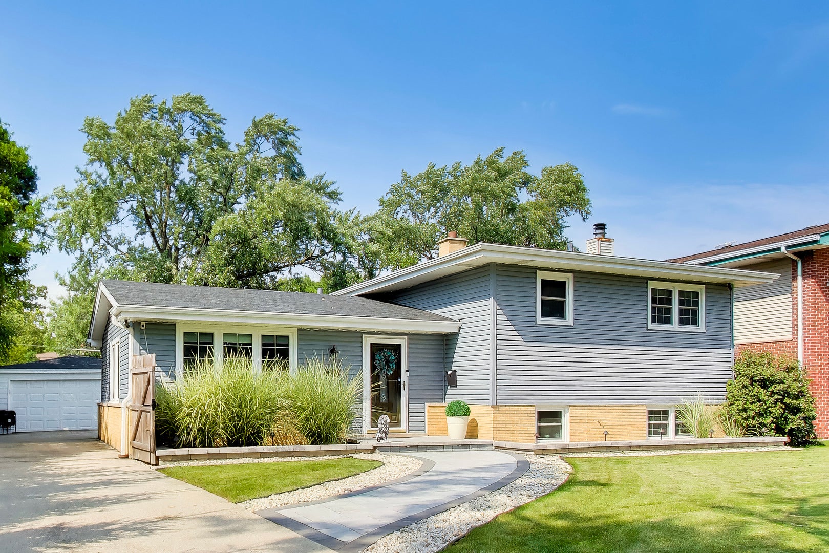 296 SPRINGFIELD Terrace