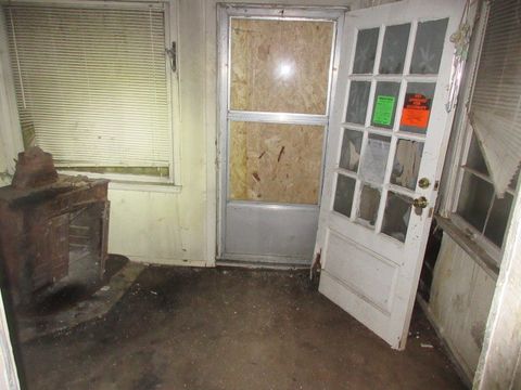 Tiny photo for 2017 Catalpa Avenue, Waukegan, IL 60085 (MLS # 12623746)