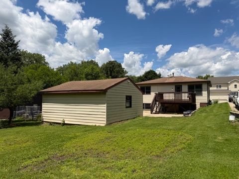 Tiny photo for 907 Houston Avenue, Elgin, IL 60120 (MLS # 12686052)