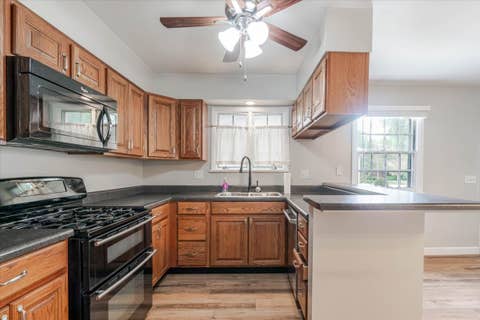 Tiny photo for 513 Maizefield Avenue, Bloomington, IL 61701 (MLS # 12655852)