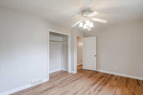 Tiny photo for 513 Maizefield Avenue, Bloomington, IL 61701 (MLS # 12655852)