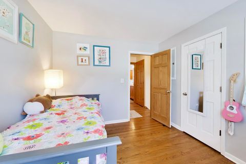 Tiny photo for 714 W Campbell Street, Arlington Heights, IL 60005 (MLS # 12621792)