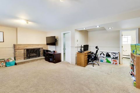Tiny photo for 714 W Campbell Street, Arlington Heights, IL 60005 (MLS # 12621792)