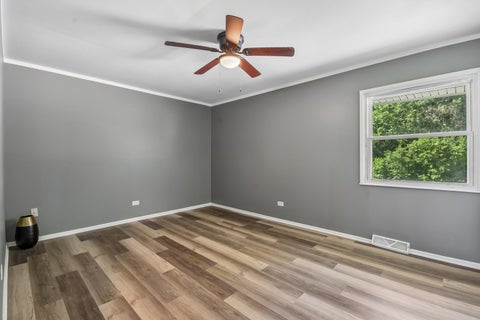 Tiny photo for 151 E Maple Drive, Glenwood, IL 60425 (MLS # 12711154)