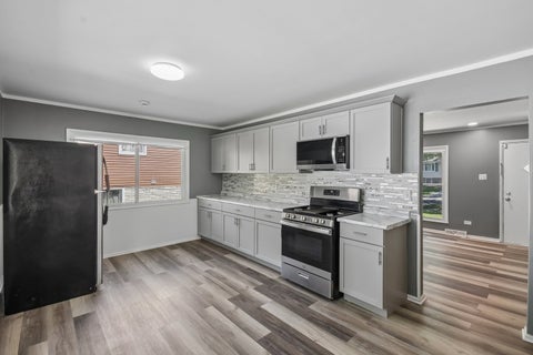 Tiny photo for 151 E Maple Drive, Glenwood, IL 60425 (MLS # 12711154)
