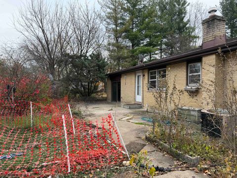 Tiny photo for 18W308 Sidney Avenue, Villa Park, IL 60181 (MLS # 12522379)