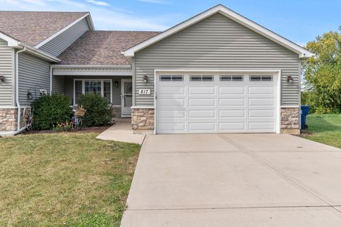 Photo of 817 Casey Drive, Minooka, IL 60447 (MLS # 12482491)