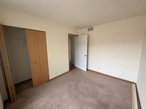 Tiny photo for 1585 Spencer Court, Gurnee, IL 60031 (MLS # 12610742)