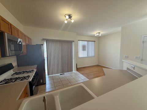 Tiny photo for 1585 Spencer Court, Gurnee, IL 60031 (MLS # 12610742)