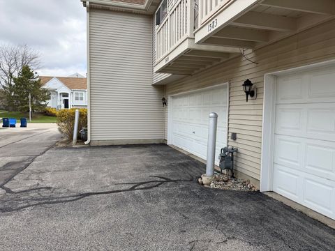 Tiny photo for 1585 Spencer Court, Gurnee, IL 60031 (MLS # 12610742)