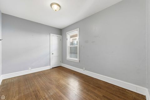 Tiny photo for 8111 S Manistee Avenue, Chicago, IL 60617 (MLS # 12615565)