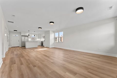 Tiny photo for 218 S Western Avenue #B, Chicago, IL 60612 (MLS # 12545557)