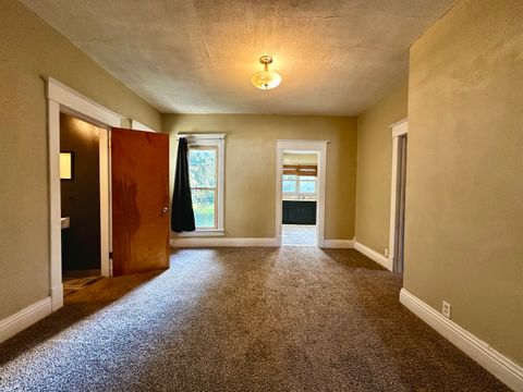 Tiny photo for 212 N Linden Street, Clinton, IL 61727 (MLS # 12457064)