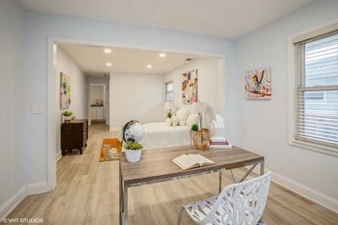 Tiny photo for 943 Maple Lane, Elk Grove Village, IL 60007 (MLS # 12499982)