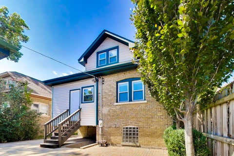 Tiny photo for 1212 N Ridgeland Avenue, Oak Park, IL 60302 (MLS # 12750454)