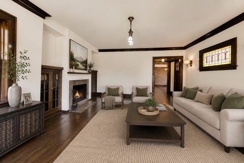 Tiny photo for 1212 N Ridgeland Avenue, Oak Park, IL 60302 (MLS # 12750454)