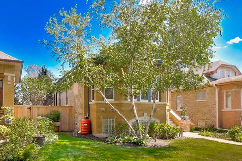 Tiny photo for 1212 N Ridgeland Avenue, Oak Park, IL 60302 (MLS # 12750454)