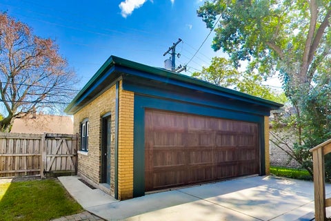 Tiny photo for 1212 N Ridgeland Avenue, Oak Park, IL 60302 (MLS # 12750454)