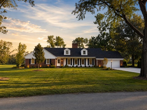 Photo of 5 Marquette Lane, Kankakee, IL 60901 (MLS # 12766263)