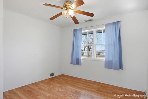 Tiny photo for 4320 Lakewood Road, McHenry, IL 60050 (MLS # 12598420)