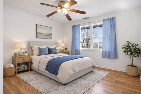 Tiny photo for 4320 Lakewood Road, McHenry, IL 60050 (MLS # 12598420)