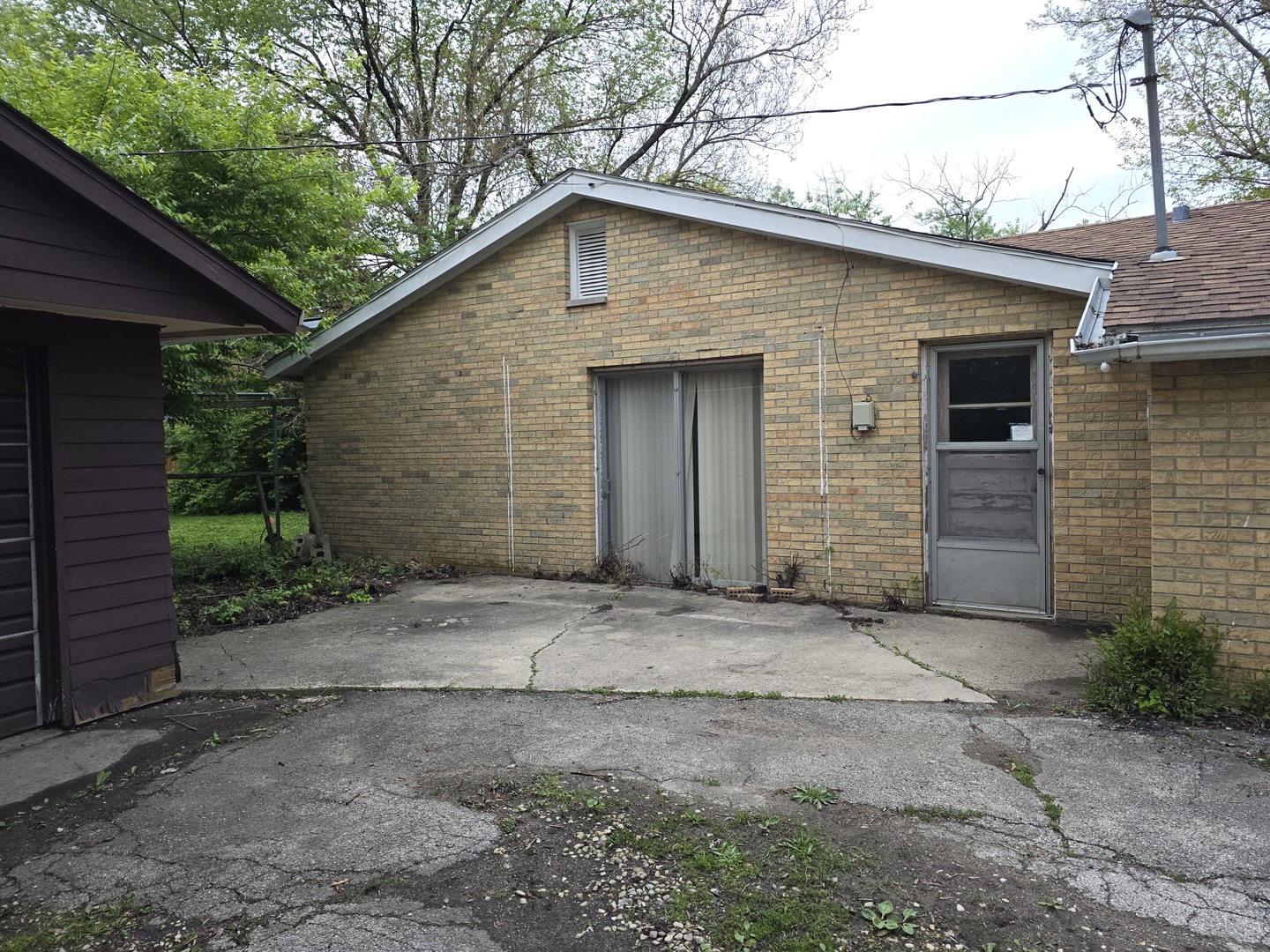8621 W 167th Place
