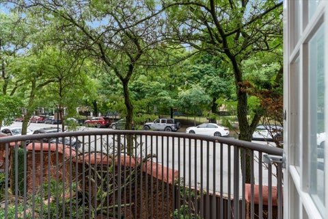 Tiny photo for 339 W Webster Avenue #1A, Chicago, IL 60614 (MLS # 12781486)