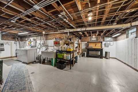 Tiny photo for 1100 N Oak Park Avenue, Oak Park, IL 60302 (MLS # 12731628)
