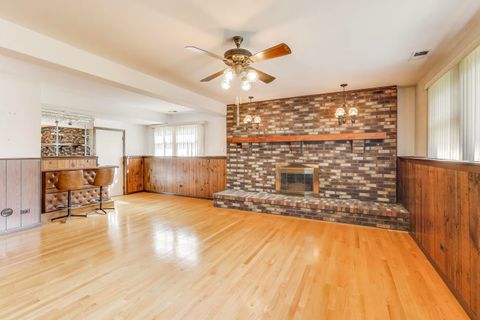 Tiny photo for 700 S Noah Terrace, Mount Prospect, IL 60056 (MLS # 12481113)