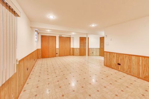 Tiny photo for 700 S Noah Terrace, Mount Prospect, IL 60056 (MLS # 12481113)
