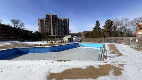 Tiny photo for 2211 S Stewart Avenue #3D, Lombard, IL 60148 (MLS # 12540422)