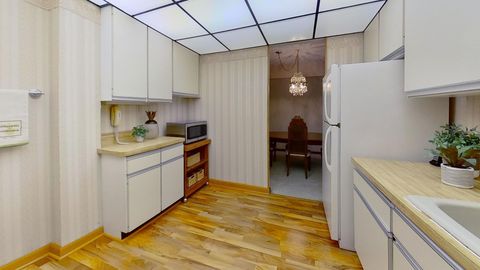 Tiny photo for 2211 S Stewart Avenue #3D, Lombard, IL 60148 (MLS # 12540422)