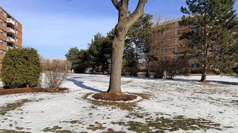 Tiny photo for 2211 S Stewart Avenue #3D, Lombard, IL 60148 (MLS # 12540422)