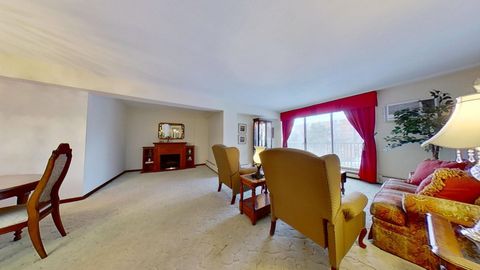 Tiny photo for 2211 S Stewart Avenue #3D, Lombard, IL 60148 (MLS # 12540422)