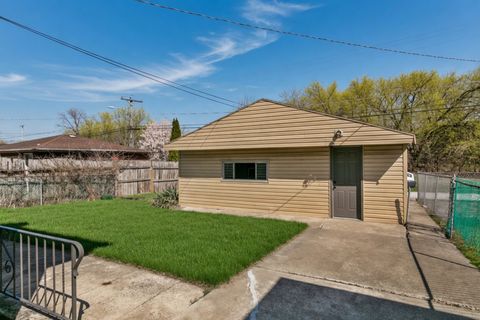 Tiny photo for 14129 S Hoxie Avenue, Burnham, IL 60633 (MLS # 12644760)