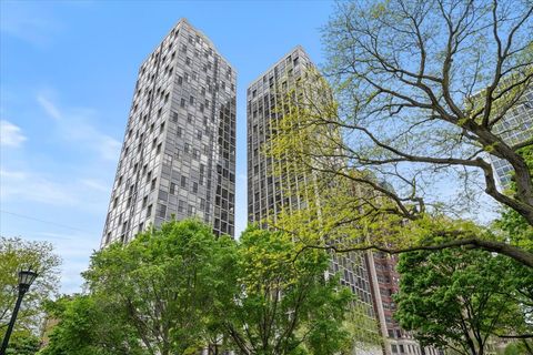 Photo of Chicago, IL 60614 (MLS # 12642834)