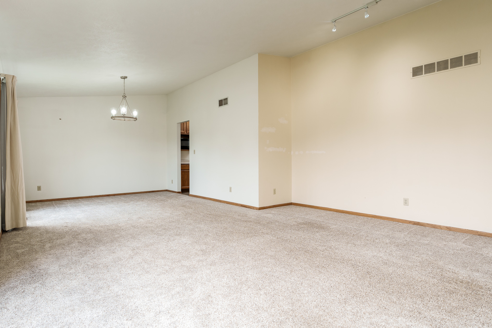 3314 HARWOOD Court