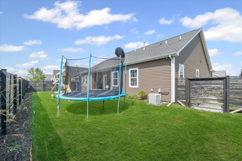 Tiny photo for 1609 E Horizon Lane, Urbana, IL 61802 (MLS # 12457824)