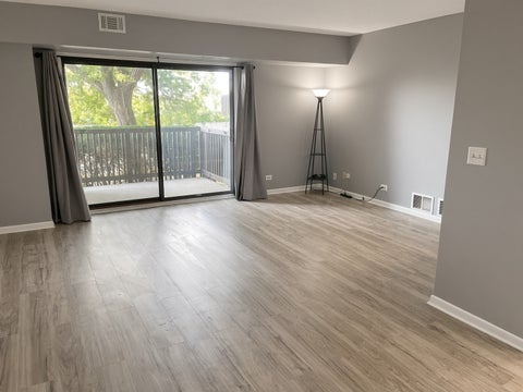 Tiny photo for 1504 Woodbridge Road #1F, Joliet, IL 60436 (MLS # 12782037)