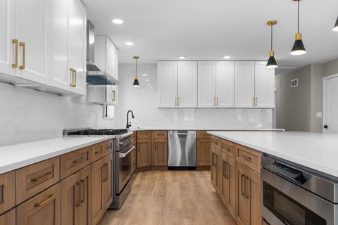 Tiny photo for 1023 BARBERRY Lane, Round Lake Beach, IL 60073 (MLS # 12598179)