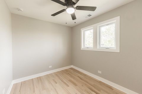 Tiny photo for 147 W North Avenue, Lombard, IL 60148 (MLS # 12465691)
